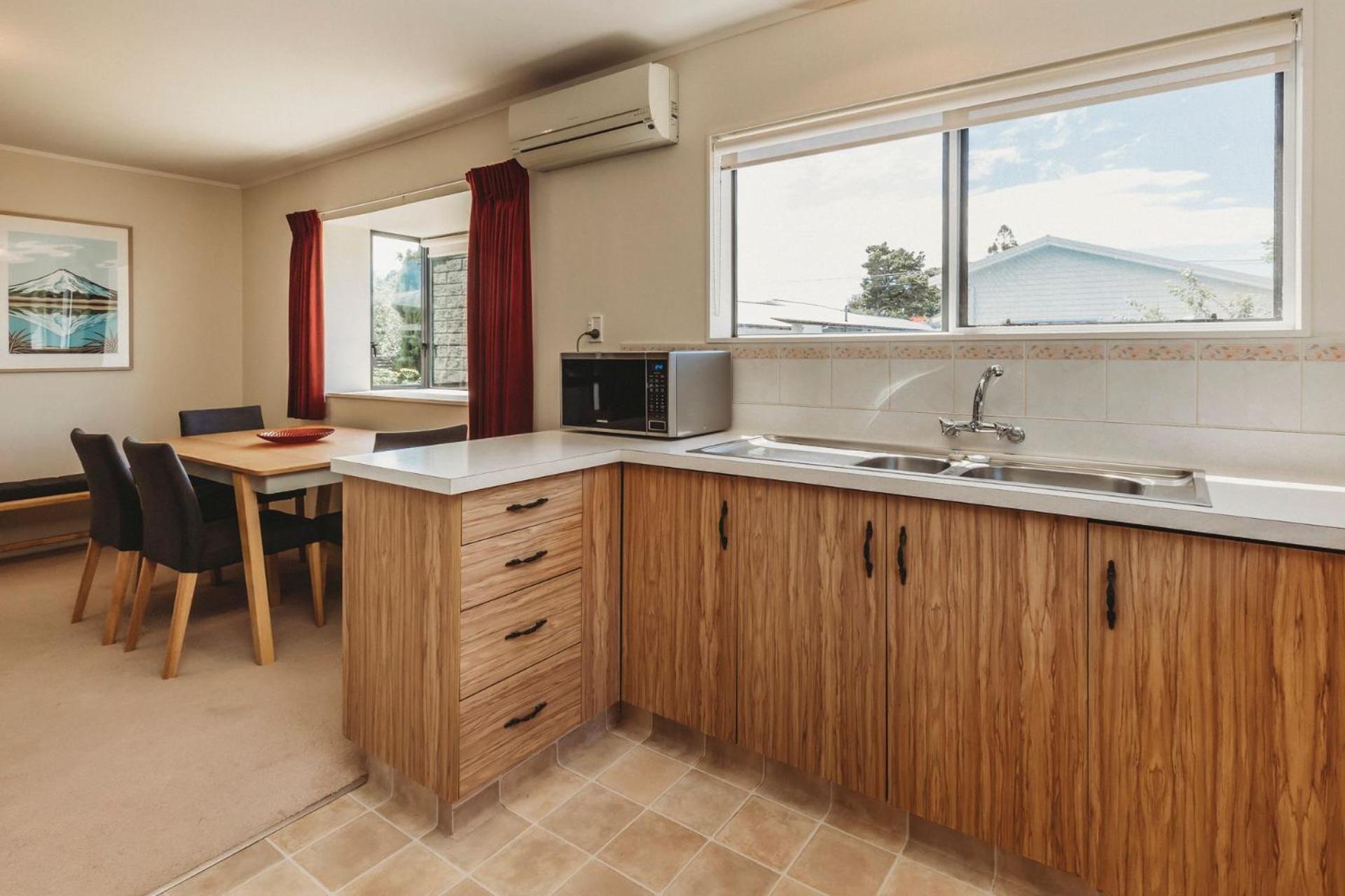 The Gilbert Getaway Villa New Plymouth Exterior photo